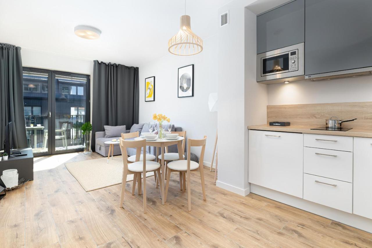 Apartamenty Kolo Brzegu By Noclegi Renters Kołobrzeg Exteriör bild