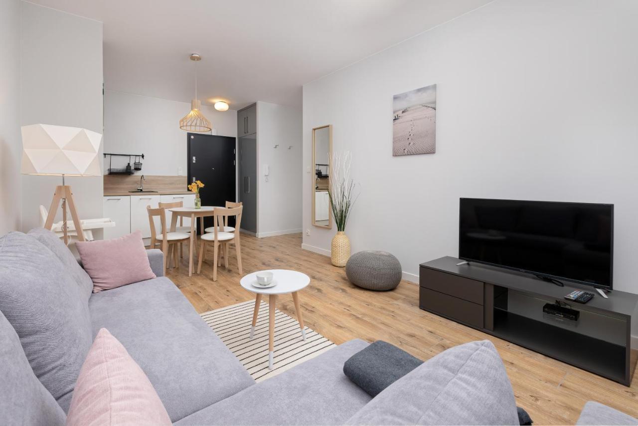 Apartamenty Kolo Brzegu By Noclegi Renters Kołobrzeg Exteriör bild
