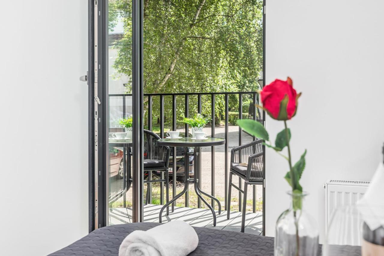 Apartamenty Kolo Brzegu By Noclegi Renters Kołobrzeg Exteriör bild